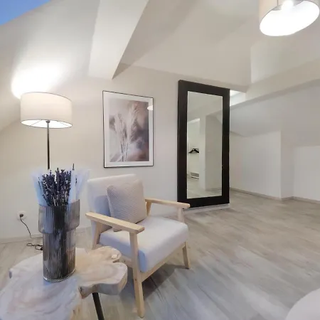 Milpau Bottrop 1 - Modernes Und Zentrales Premium-Apartment Mit Queensize-Bett - Netflix, Nespresso Und Smart-Tv Exterior photo