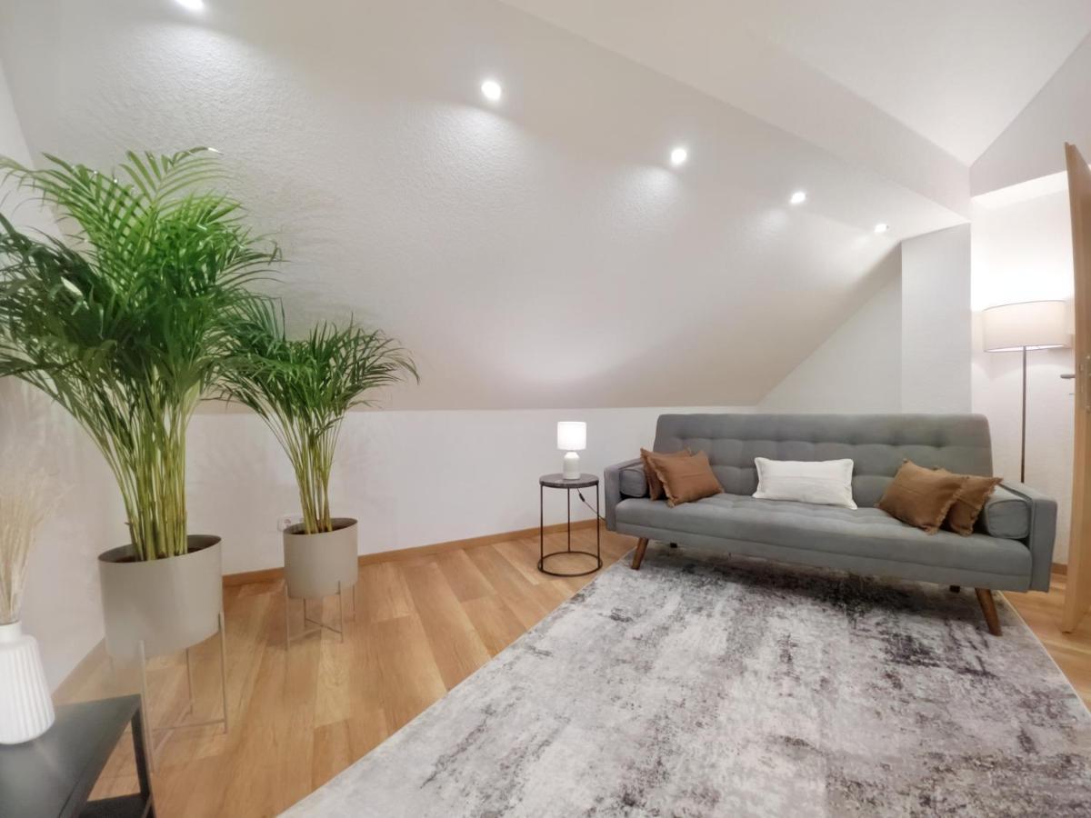 Milpau 1 - Modernes Und Zentrales Premium-apartment Mit Queensize-bett - Netflix, Nespresso Und Smart-tv Apartment