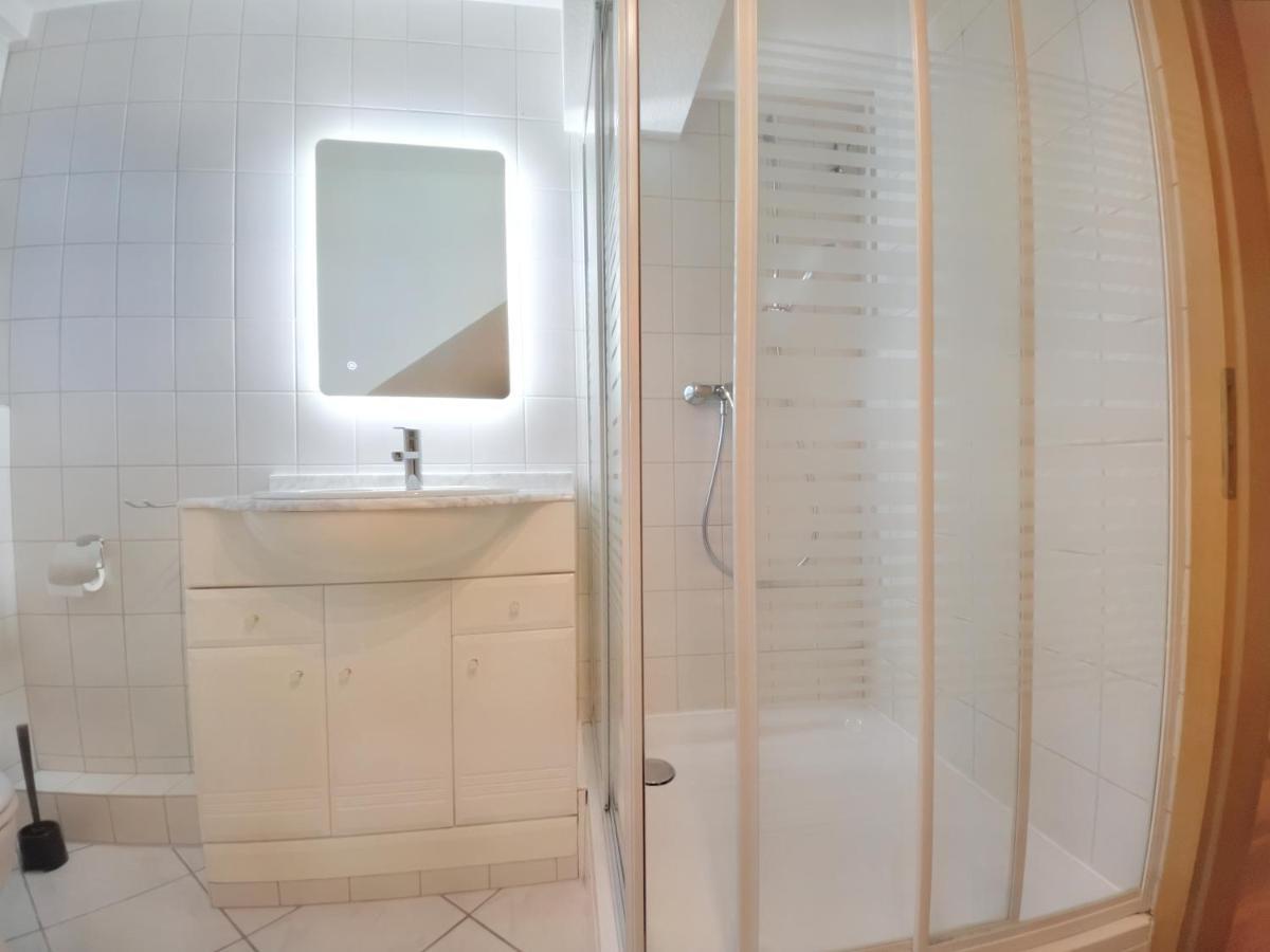 Milpau 1 - Modernes Und Zentrales Premium-apartment Mit Queensize-bett - Netflix, Nespresso Und Smart-tv Bottrop